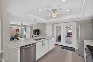 12037 S Half Moon Dr, Phoenix, AZ 85044 - Photo 14