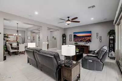 27629 N 102nd Lane, Peoria, AZ 85383 - Photo 4