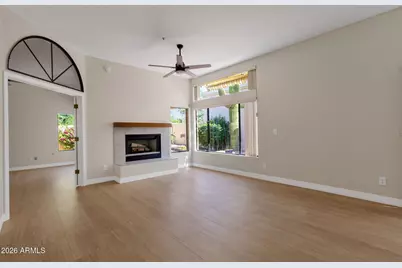 10620 E Vogel Avenue, Scottsdale, AZ 85258 - Photo 8