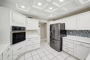 14752 W Buttonwood Dr, Sun City West, AZ 85375 - Photo 10