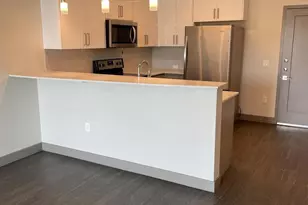 425 W Osborn Rd, Phoenix, AZ 85013 - Photo 8