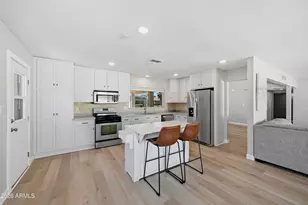 3040 E Dahlia Dr, Phoenix, AZ 85032 - Photo 8