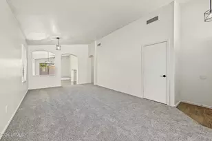 10215 E Kiva Ave, Mesa, AZ 85209 - Photo 10