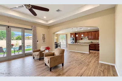 8251 E Canyon Estates Circle, Gold Canyon, AZ 85118 - Photo 4