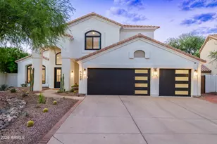 5542 E Anderson Dr, Scottsdale, AZ 85254 - Photo 2