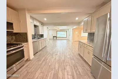 1116 E Fern Drive N, Phoenix, AZ 85014 - Photo 10