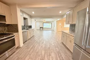 1116 E Fern Dr N, Phoenix, AZ 85014 - Photo 10