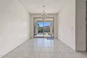 14389 W Voltaire St, Surprise, AZ 85379 - Photo 8