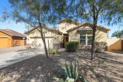 7704 S 23rd Lane, Phoenix, AZ 85041 - Photo 2