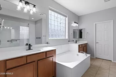 7704 S 23rd Lane, Phoenix, AZ 85041 - Photo 24