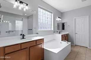 7704 S 23rd Ln, Phoenix, AZ 85041 - Photo 24