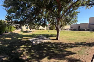 20222 N 21st Dr, Phoenix, AZ 85027 - Photo 48