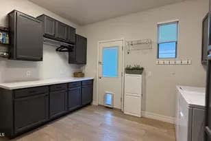 3672 E San Carlos Pl, Chandler, AZ 85249 - Photo 32