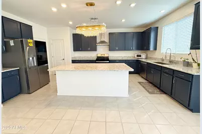 17153 W Blue Sky Drive, Surprise, AZ 85387 - Photo 6
