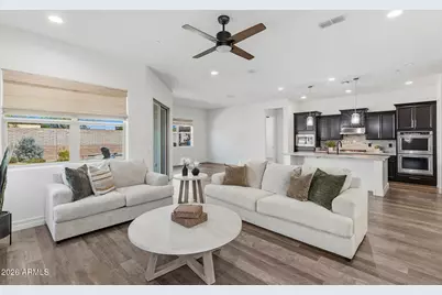 11844 W Lone Tree Trail, Peoria, AZ 85383 - Photo 2