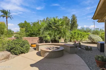 16624 W Isleta Court, Surprise, AZ 85387 - Photo 32
