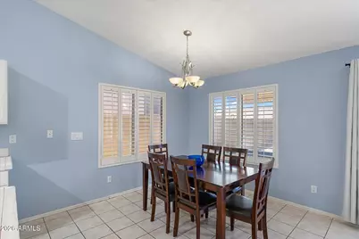 2823 E Blackhawk Drive, Phoenix, AZ 85050 - Photo 10