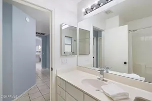2823 E Blackhawk Dr, Phoenix, AZ 85050 - Photo 18