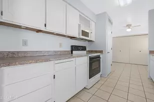 7906 E Kiowa Ave, Mesa, AZ 85209 - Photo 8