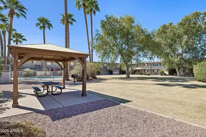 1111 E Turney Avenue #5, Phoenix, AZ 85014 - Photo 18