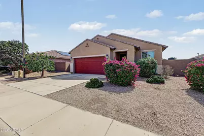24729 W Hidalgo Drive W, Buckeye, AZ 85326 - Photo 2