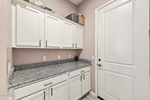 10265 W Appaloosa TR, Casa Grande, AZ 85194 - Photo 32
