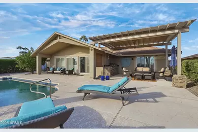 9519 W Country Club Drive, Sun City, AZ 85373 - Photo 40