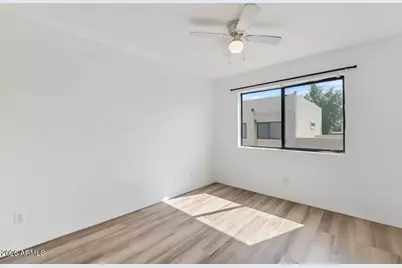 2573 W Monte Cristo Avenue, Phoenix, AZ 85023 - Photo 22