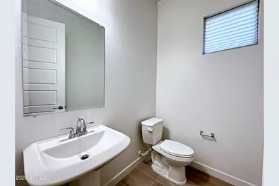 9414 S 7th Place, Phoenix, AZ 85042 - Photo 32
