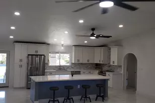 4741 W Park View Ln, Glendale, AZ 85310 - Photo 8