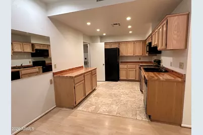 9423 N 59th Avenue #135, Glendale, AZ 85302 - Photo 40