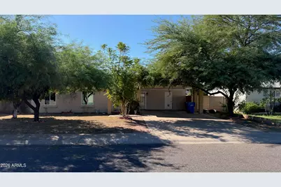 7230 N 41st Avenue, Phoenix, AZ 85051 - Photo 1
