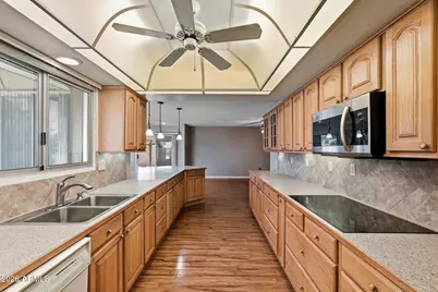 17407 N Lime Rock Drive, Sun City, AZ 85373 - Photo 20