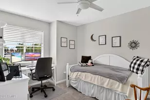152 S Abalone Dr, Gilbert, AZ 85233 - Photo 18