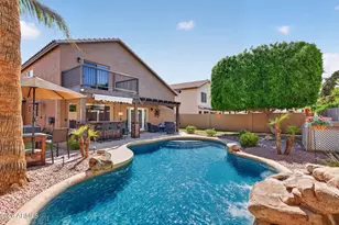 152 S Abalone Dr, Gilbert, AZ 85233 - Photo 1