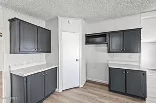 613 S Ellsworth Rd, Mesa, AZ 85208 - Photo 16