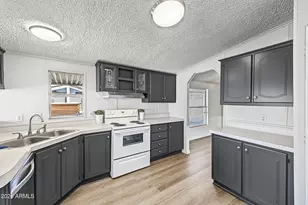 613 S Ellsworth Rd, Mesa, AZ 85208 - Photo 14
