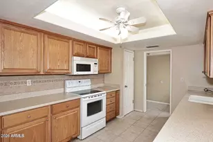 14818 N 103rd Ave, Sun City, AZ 85351 - Photo 8