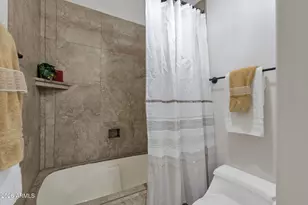 1837 E Marilyn Rd, Phoenix, AZ 85022 - Photo 36