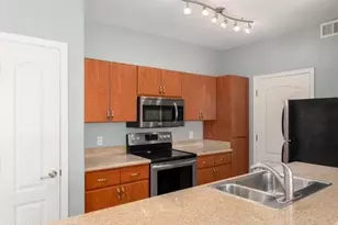 5302 E Van Buren St, Phoenix, AZ 85008 - Photo 8
