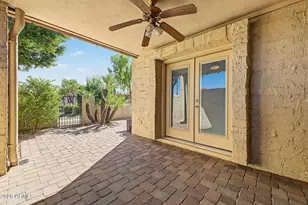 2915 W Kelton Ln, Phoenix, AZ 85053 - Photo 32