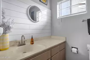 2124 E Colgate Dr, Tempe, AZ 85283 - Photo 16