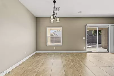 15807 W Calavar Road, Surprise, AZ 85379 - Photo 10