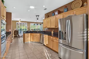 17740 W Canto Bonito Ln, Surprise, AZ 85387 - Photo 14
