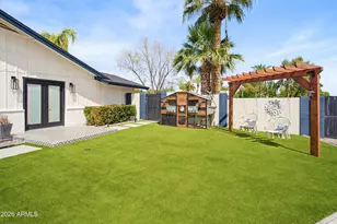 9026 N 67th Street N, Paradise Valley, AZ 85253 - Photo 62