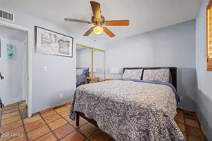 3602 N 64th Dr, Phoenix, AZ 85033 - Photo 14
