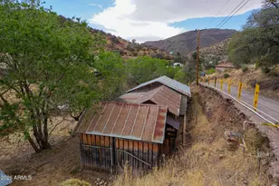 123 Star Ave, Bisbee, AZ 85603 - Photo 2