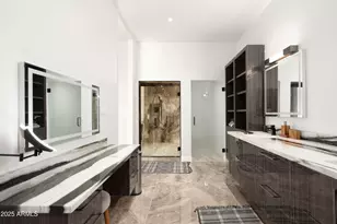 4440 E Camelback Rd, Phoenix, AZ 85018 - Photo 12