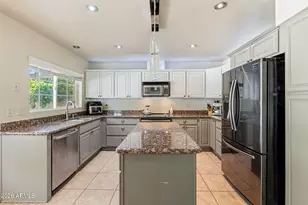 4602 E Grandview Rd, Phoenix, AZ 85032 - Photo 18