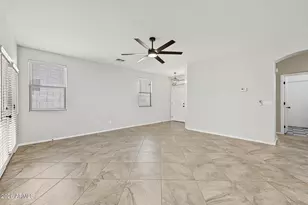9042 W Bluefield Ave, Peoria, AZ 85382 - Photo 4